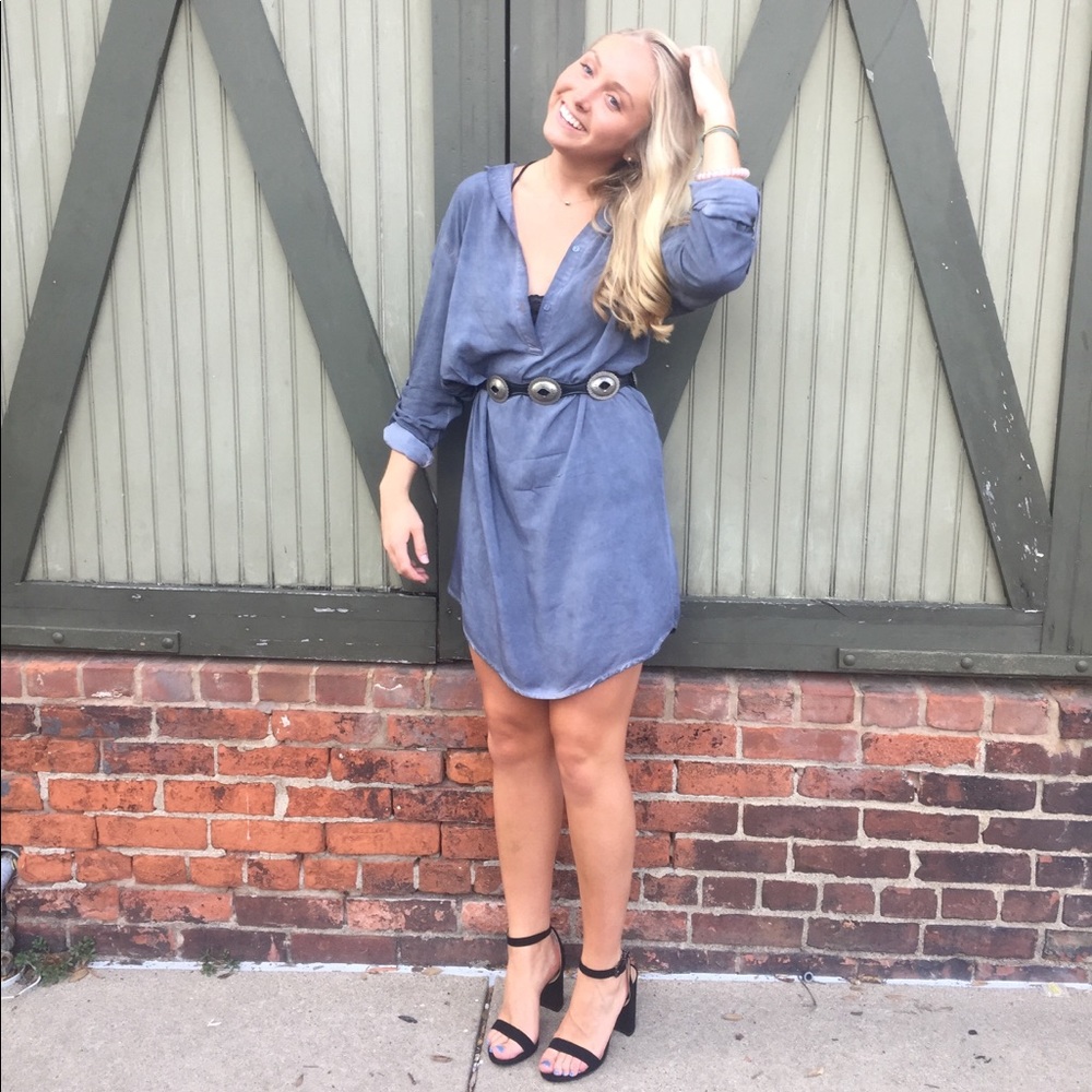 Ash Black Collard T-shirt Dress